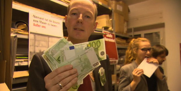 Offizieller Spendenaufruf der Initiative „Mehr Geld ist mehr Geld“